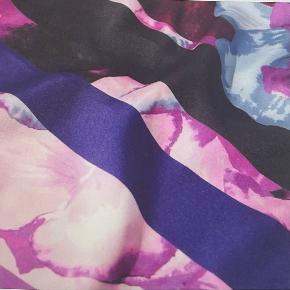 NWT WHBM Viola Oblong Scarf Cabernet - Picture 3 of 14